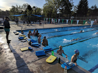 Village Green Pool & Tennis Courts