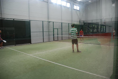 Ibaeta Padel Trinketea