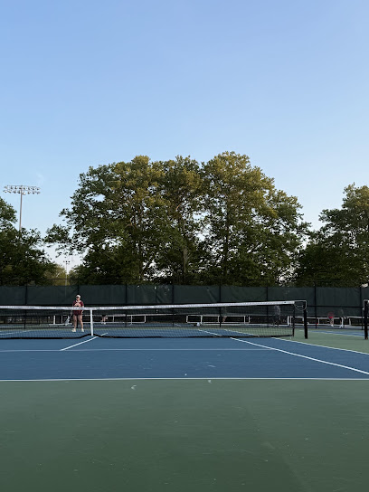 Meadowland Tennis Courts
