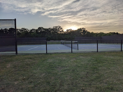 South Lakes Tennis Courts