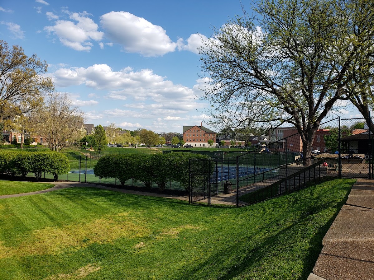Mariemont Tennis Courts