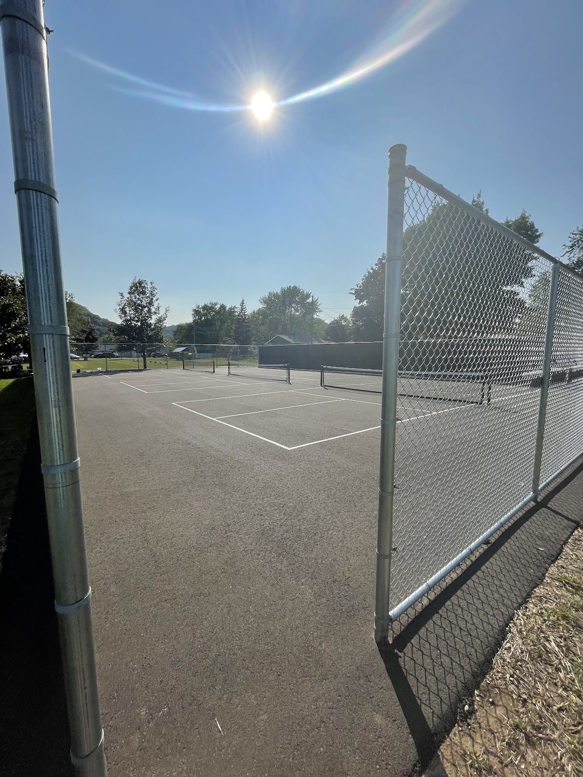 Goodview Memorial Park Pickleball Courts