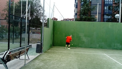 Tres Olivos