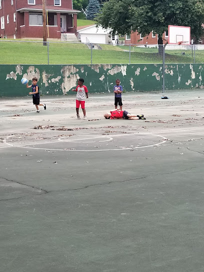 Roxbury Tennis Courts