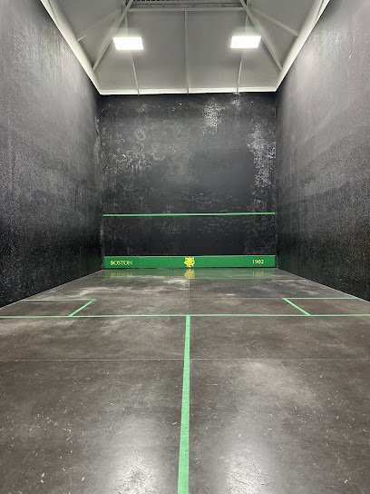 Tennis & Racquet Club