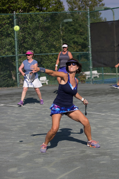 Matthews Tennis and Swim Club
