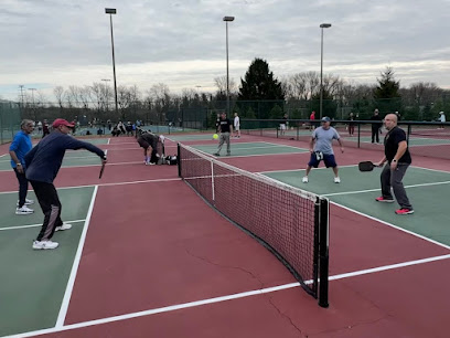Veterans Park Tennis Courts