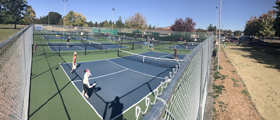 Albany/LBCC Pickleball Courts