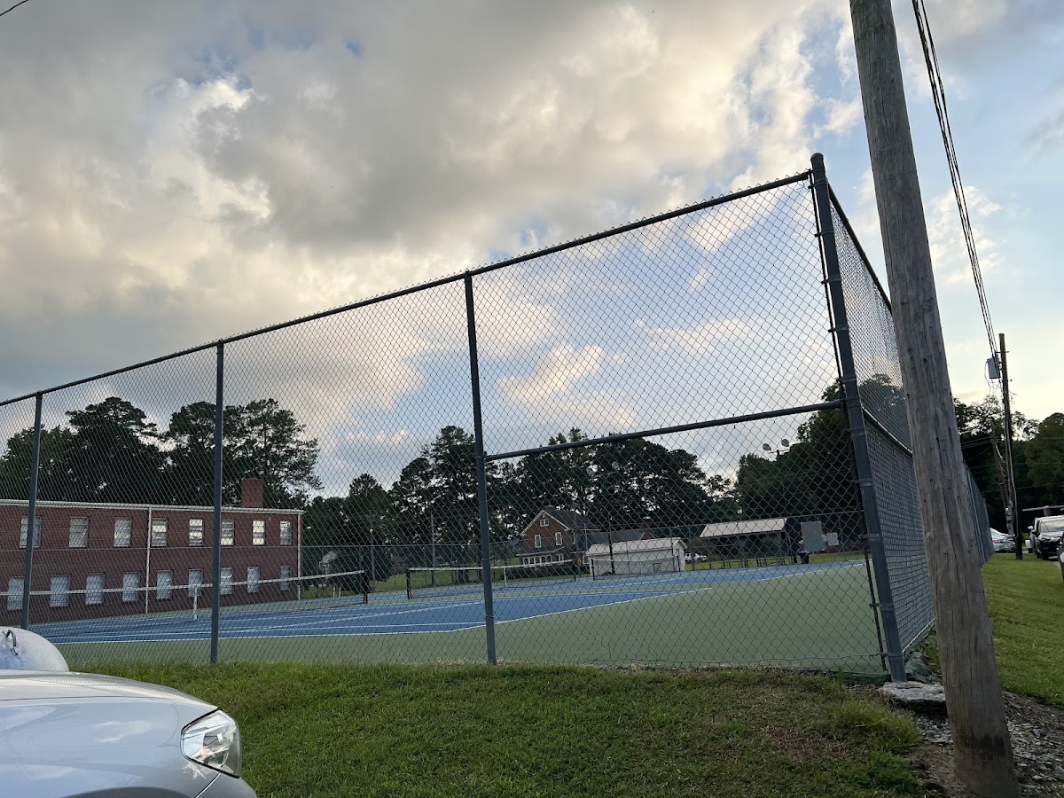 Windsor Tennis Courts