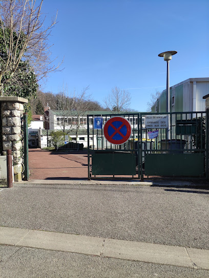 Gymnase des Prés aux Bois