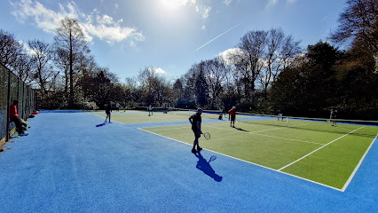 HOLLIES • LCC Tennis Courts