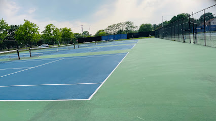 Hilliard Davidson School Tennis Courts