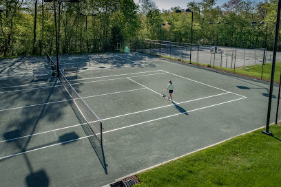 Easton Racquet Club