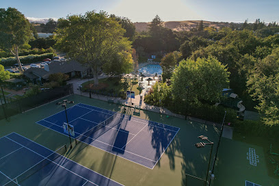 Foothills Tennis & Swimming Club