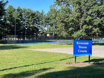 Tennis Courts | Riverside Park