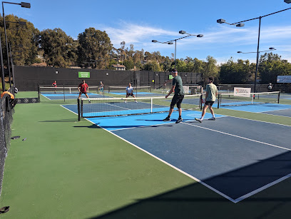 Tustin Hills Racquet Club