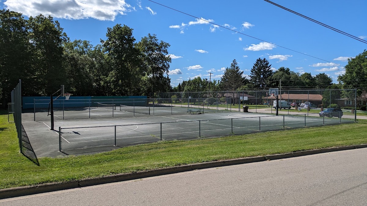 St. Johns City Park - Tennis Courts